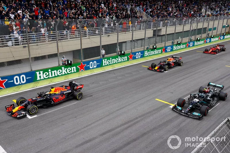 Max Verstappen, Red Bull Racing RB16B, Valtteri Bottas, Mercedes W12, Sergio Perez, Red Bull Racing RB16B