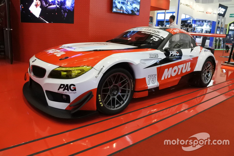 BMW Z4, Privat Auto Garage