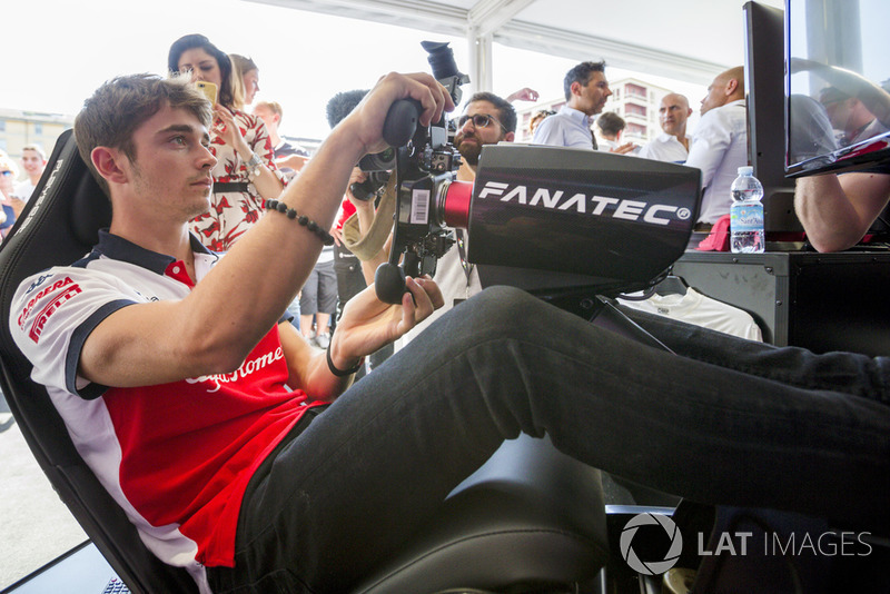 Charles Leclerc, Sauber on the simulator