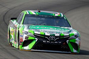 Kyle Busch, Joe Gibbs Racing, Toyota Camry Interstate Batteries