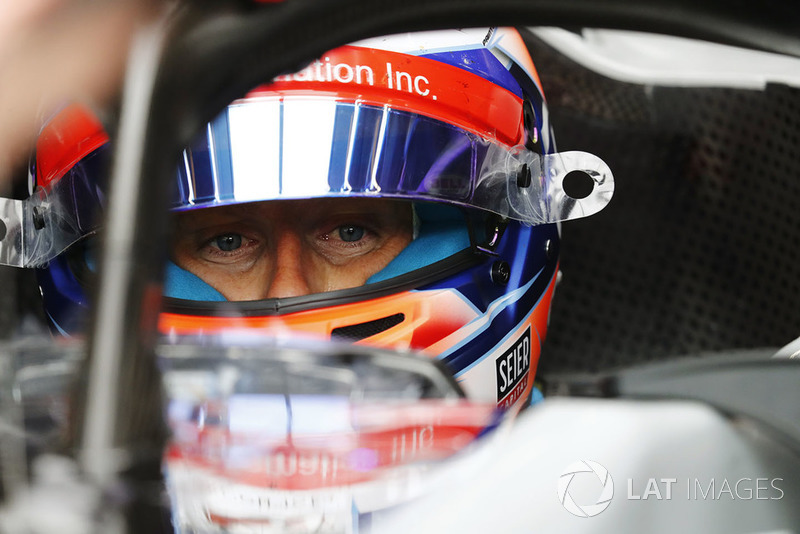 <img src="https://cdn-1.motorsport.com/static/custom/car-thumbs/F1_2018/TESTS/haas.png" alt="" width="250" /> Haas
