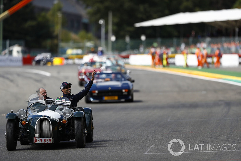 Daniel Ricciardo, Red Bull Racing, in the drivers parade