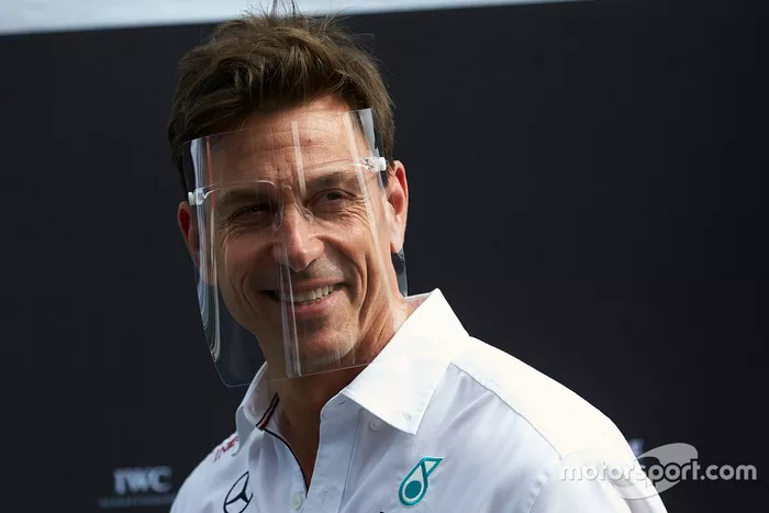Toto Wolff, director de Mercedes AMG