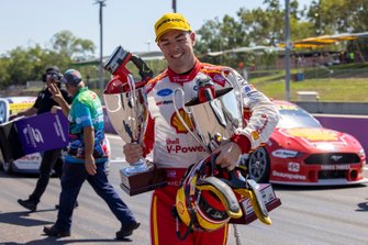 Race winner Scott McLaughlin, DJR Team Penske