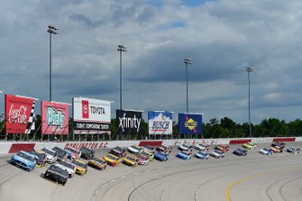 Alex Bowman, Hendrick Motorsports, Chevrolet Camaro, Kevin Harvick, Stewart-Haas Racing, Ford Mustang