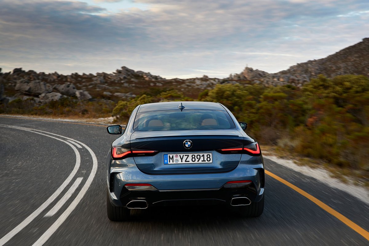BMW M440i xDrive Coupe