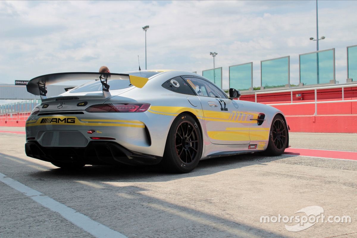 Nova Race, Mercedes AMG GT4
