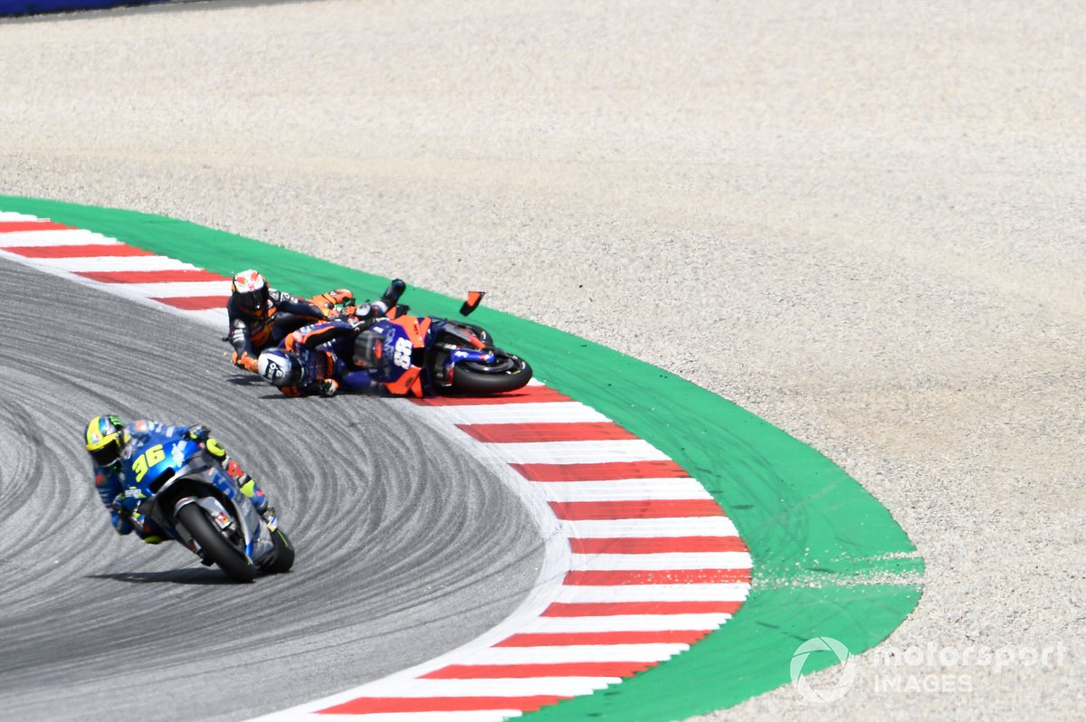 Accidente de Miguel Oliveira, Red Bull KTM Tech 3, Pol Espargaró, Red Bull KTM Factory Racing