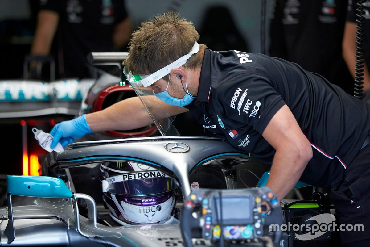 Lewis Hamilton, Mercedes F1 W09