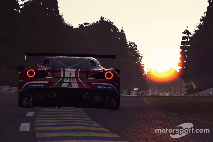 Acciones en la pista al atardecer