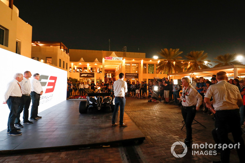 El nuevo FIA F3 2019 es anunciado en el paddock de F1