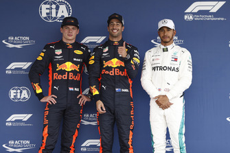 Top three Qualifiers, second placed Max Verstappen, Red Bull Racing, pole man Daniel Ricciardo, Red Bull Racing, and Lewis Hamilton, Mercedes AMG F1