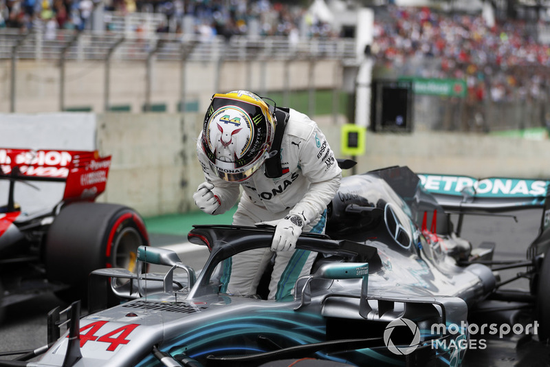 Lewis Hamilton, Mercedes AMG F1, celebrates taking pole position in parc ferme.Lewis Hamilton, Mercedes AMG F1, celebrates taking pole position.