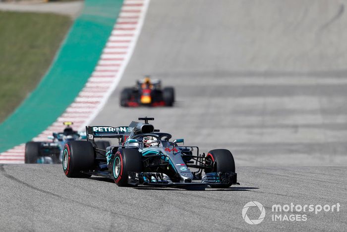 Lewis Hamilton, Mercedes AMG F1 W09 EQ Power+, leads Valtteri Bottas, Mercedes AMG F1 W09 EQ Power+