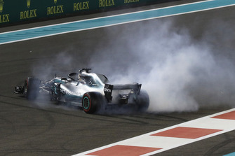 Il vincitore della gara Lewis Hamilton, Mercedes AMG F1 W09