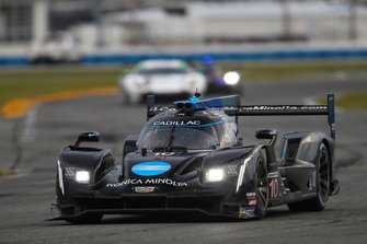 #10 Konica Minolta Cadillac DPi-V.R. Cadillac DPi, DPi: Renger Van Der Zande, Jordan Taylor, Fernando Alonso Diaz, Kamui Kobayashi