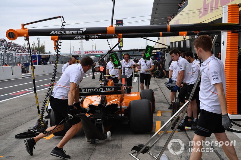 Stoffel Vandoorne, McLaren MCL33