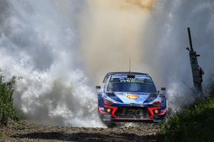 Thierry Neuville, Nicolas Gilsoul, Hyundai i20 WRC, Hyundai Motorsport