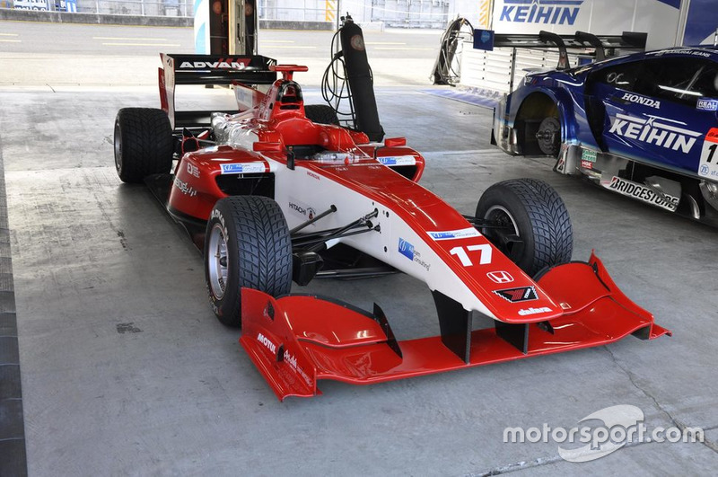 Super Formula van Real Racing