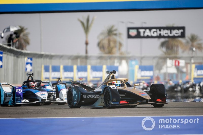 Antonio Felix da Costa, DS Techeetah, DS E-Tense FE20 leads Maximilian Günther, BMW I Andretti Motorsports, BMW iFE.20