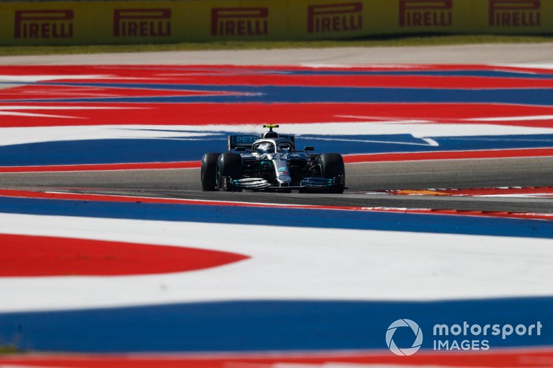1.- Valtteri Bottas, Mercedes AMG W10, 1:32.029