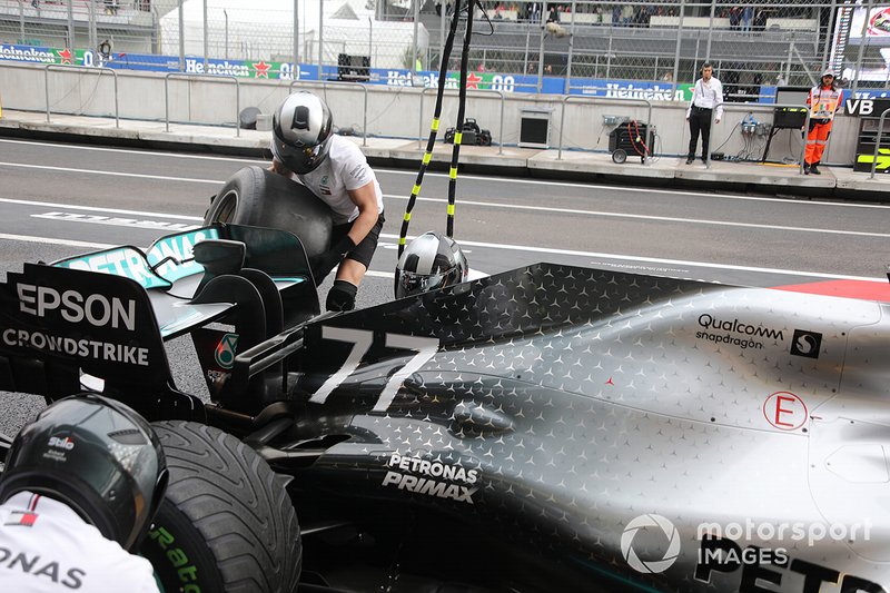 Mercedes F1 AMG W10
