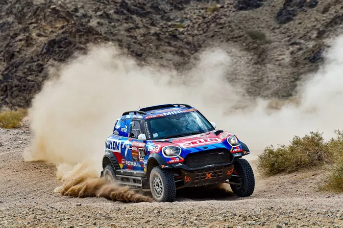 #303 JCW X-Raid Team: Jakub Przygonski, Timo Gottschalk