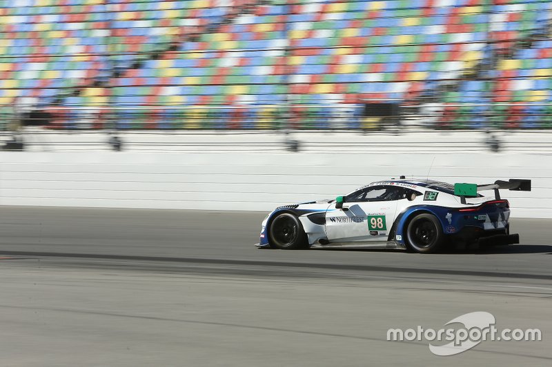 #98 Aston Martin Racing Aston Martin Vantage GT3: Pedro Lamy, Ross Gunn, Mathias Lauda