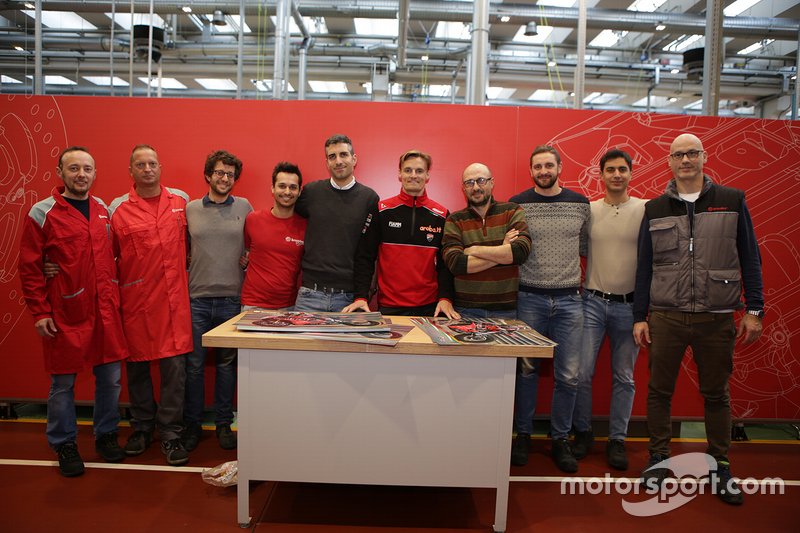 Visita di Chaz Davies agli stabilimenti Brembo