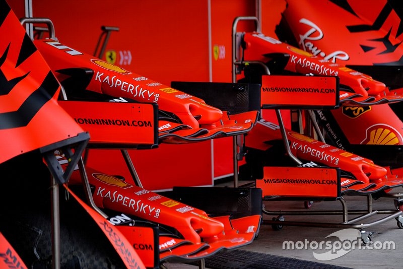 Ferrari SF90, dettaglio dell'ala anteriore