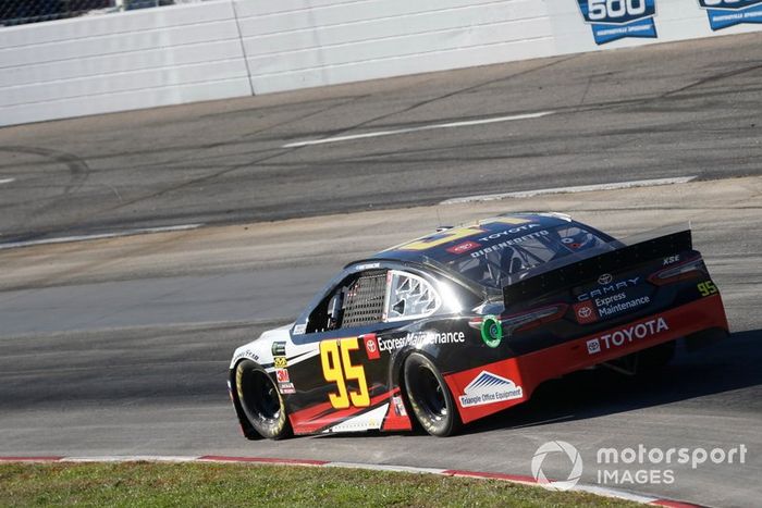Matt DiBenedetto, Leavine Family Racing, Toyota Camry Toyota Express Maintenance