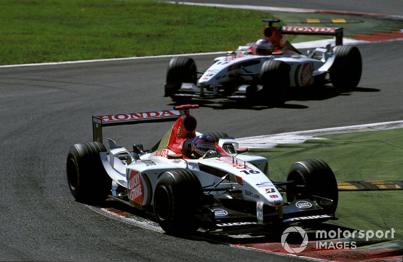 Jacques Villeneuve et Jenson Button en piste