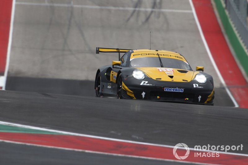 #56 Team Project 1 Porsche 911 RSR: Egidio Perfetti, Laurents Horr, Matteo Cairoli