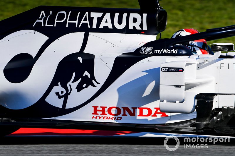 Daniel Kvyat, AlphaTauri AT01