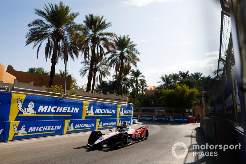 Edoardo Mortara, Venturi, EQ Silver Arrow 01