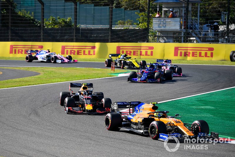 Lando Norris, McLaren MCL34, precede Alex Albon, Red Bull RB15, Pierre Gasly, Toro Rosso STR14, Lance Stroll, Racing Point RP19, Nico Hulkenberg, Renault F1 Team R.S. 19, e Sergio Perez, Racing Point RP19
