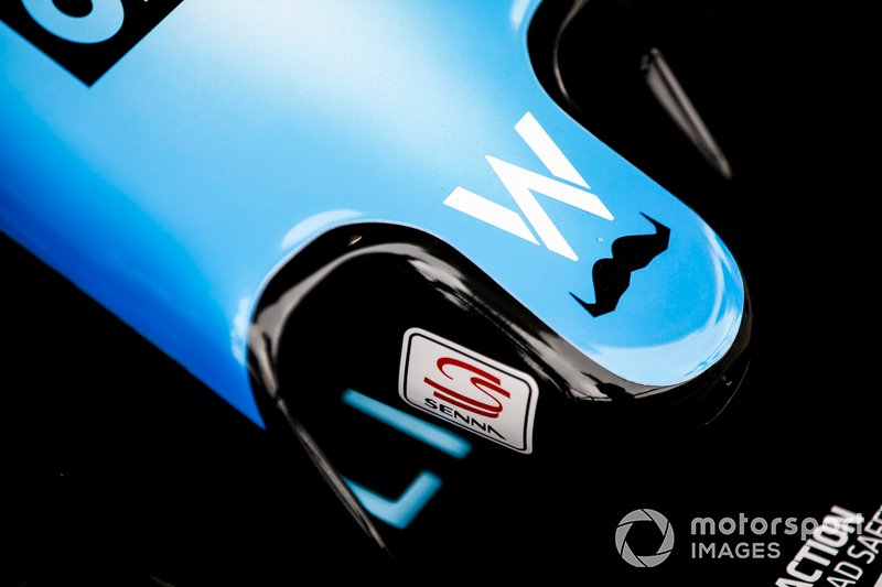 Le logo Movember sur la Williams FW42