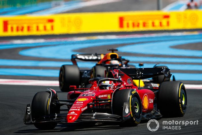 Charles Leclerc, Ferrari F1-75, Max Verstappen, Red Bull Racing RB18