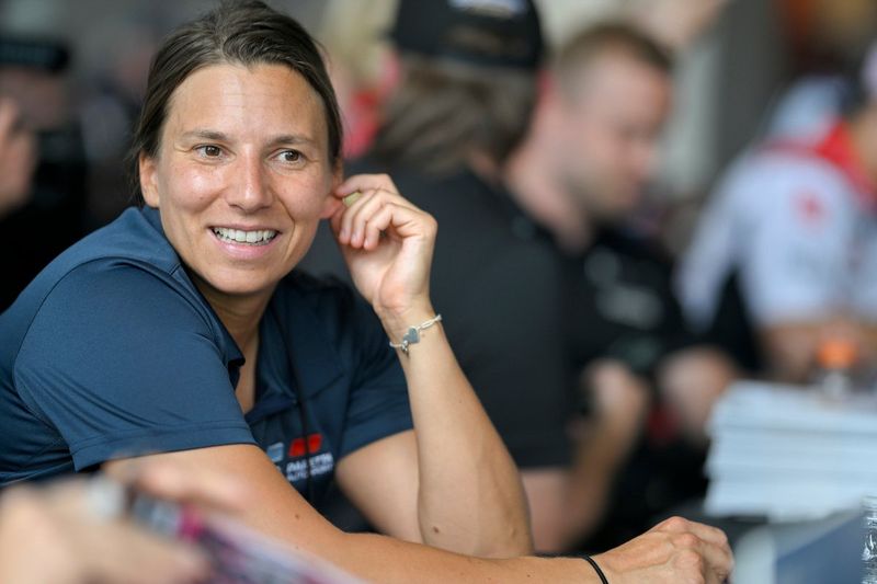 Confirmado para 2023: Simona de Silvestro (Suiza) *