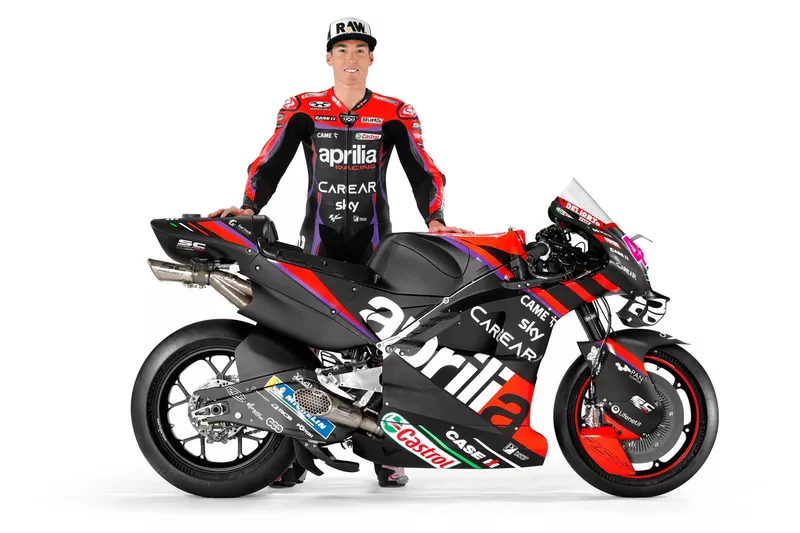 Aleix Espargaro, Aprilia Racing