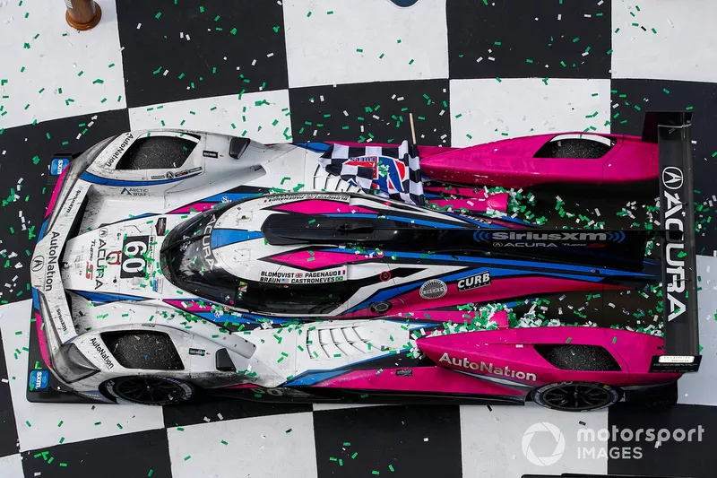 #60 Meyer Shank Racing w/ Curb Agajanian Acura ARX-06: Tom Blomqvist, Colin Braun, Helio Castroneves, Simon Pagenaud