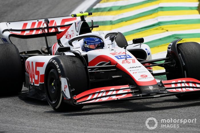 Mick Schumacher, Haas VF-22
