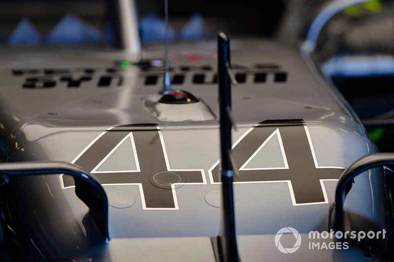 El morro del coche de Lewis Hamilton, Mercedes AMG F1 W10