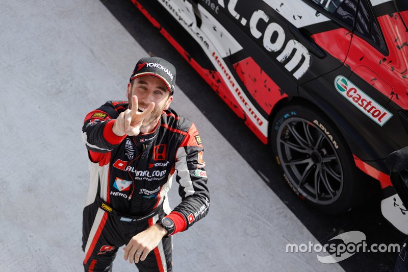 Ganador de la carrera Esteban Guerrieri, ALL-INKL.COM Münnich Motorsport Honda Civic Type R TCR