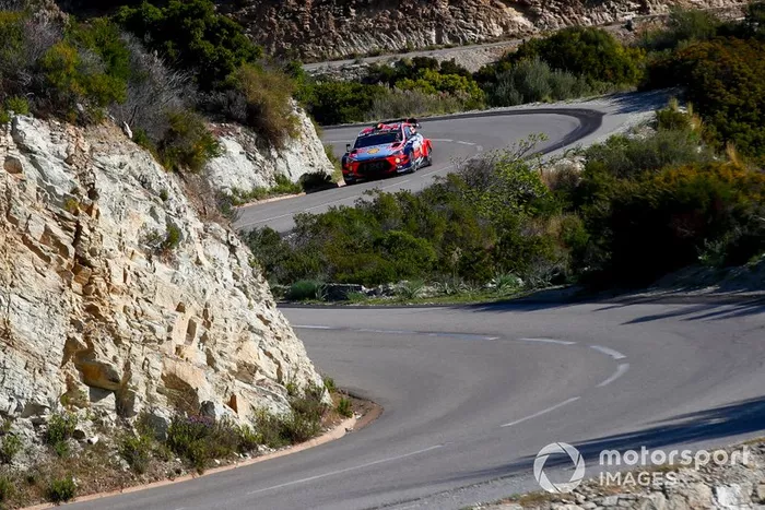 Thierry Neuville, Nicolas Gilsoul, Hyundai Motorsport Hyundai i20 Coupe WRC