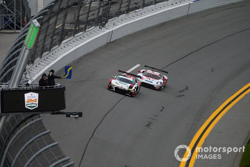 #88 WRT Speedstar Audi Sport Audi R8 LMS GT3, GTD: Frederic Vervisch, Kelvin van der Linde, Ian James, Roman DeAngelis