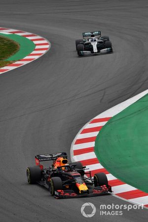 Max Verstappen, Red Bull Racing RB15 and Valtteri Bottas, Mercedes-AMG F1 W10