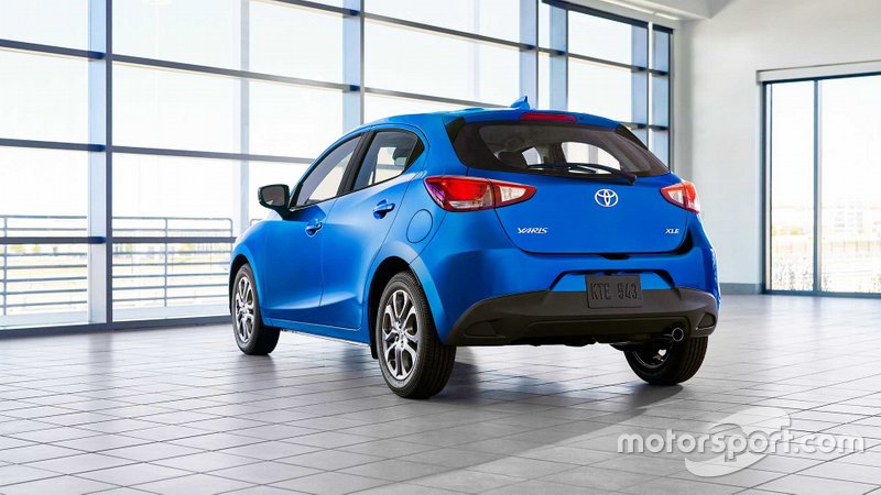 Toyota Yaris 2020 року