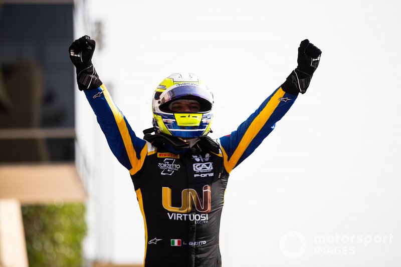 Luca Ghiotto, UNI VIRTUOSI