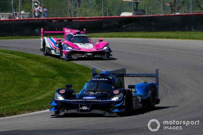 #10 Wayne Taylor Racing Acura ARX-05 Acura DPi: Ricky Taylor, Filipe Albuquerque, #60 Meyer Shank Racing W/Curb-Agajanian Acura DPi: Oliver Jarvis, Tom Blomqvist